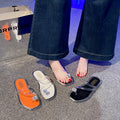 New transparent rhinestone slippers for women, summer outdoor wear, new high-end french style thong beach sandals