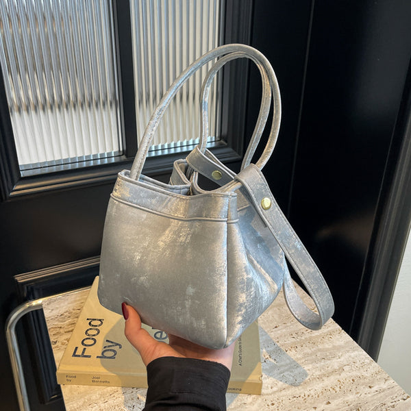 Niche bag women's 2025 summer new high-end versatile shoulder bag Korean fashion simple portable bucket bag