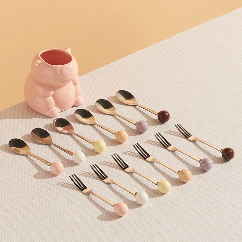 Cream style capybara ceramic fruit fork suit afternoon tea fruit fork spoon restaurant cafe fork spoon wholesale