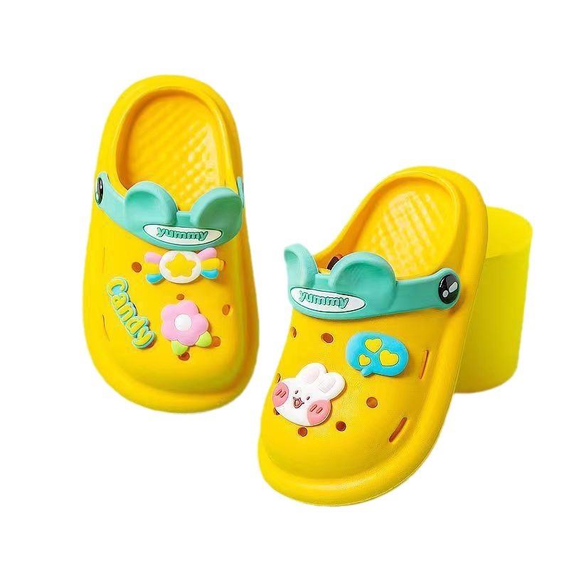 Kids crocs slippers boys summer cartoon indoor stepping on shit cute outwear soft bottom baby bathroom sandals