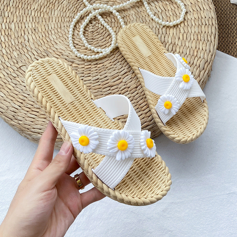 Daisy soft sole slippers women's summer outdoor wear 2024 new anti-slip bath versatile casual beach sandals