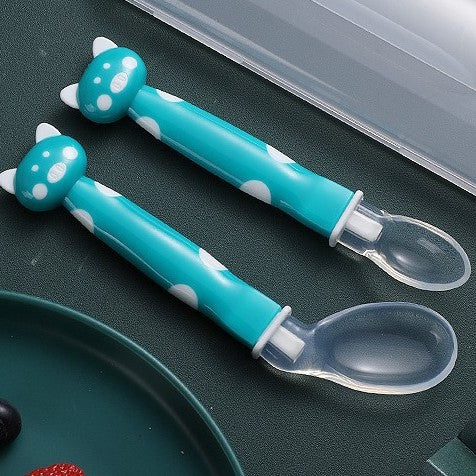 English card pack, baby spoon, child feeding tableware, silicone soft spoon, baby rice spoon, eating training elbow spoon