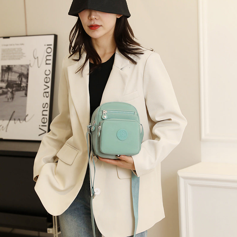 Small bag women's fashion new casual Korean version trendy shoulder bag nylon cloth messenger bag multi-pocket small square bag