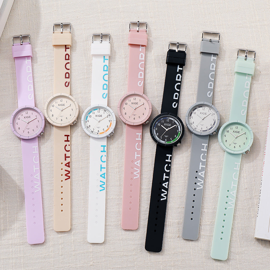 New arrivalcutekidswaterproof watch comfortable silicone colorful student boys and girls kids quartz watch wholesale