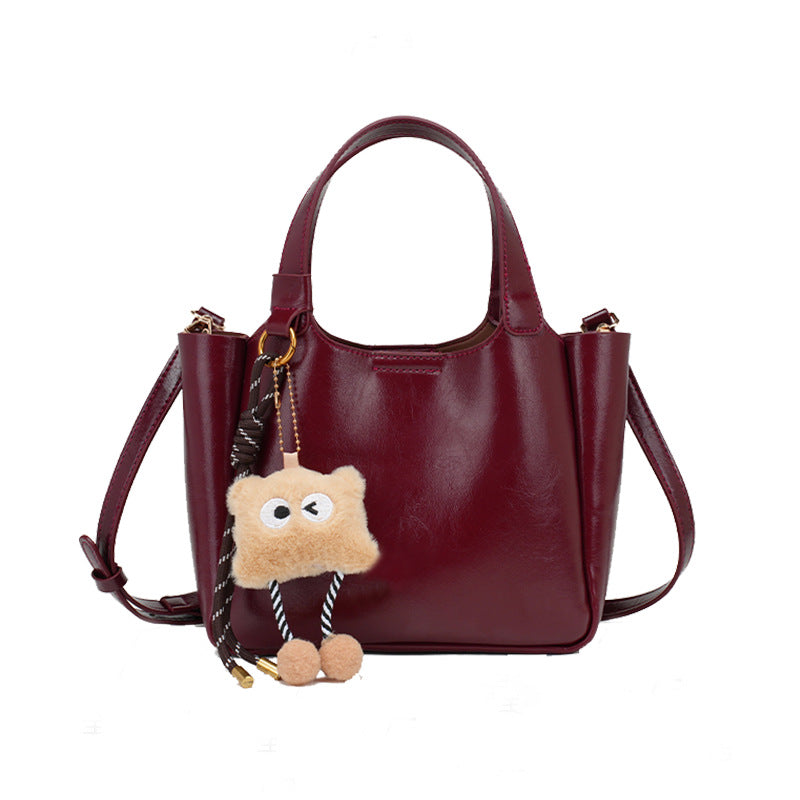 Korean style trendy 2025 new underarm shoulder bag chic versatile daily commute retro red crossbody bag for women