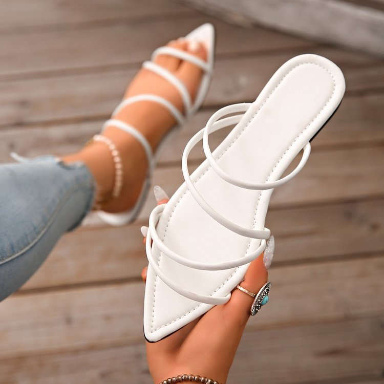 summer new arrival: plus-size women's flat slippers for cross-border e-commerce. available in sizes 36-43. wholesale options available. dropshipping to  and