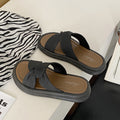 hot-selling 2025 new women's slippers, summer outdoor wear, thick-soled, non-slip, fashionable criss-cross sandals