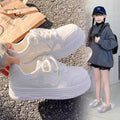 Kids' sneakers:  spring/summer new collection - girls' soft-soled athletic shoes, lightweight casual shoes for mid-to-large children, trendy white sneakers