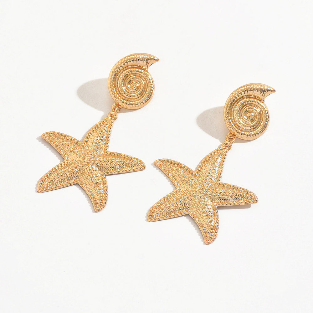 Wholesale gold earrings: european & american cross-border jewelry, creative design starfish earrings, high-end vacation style dangle earrings for women