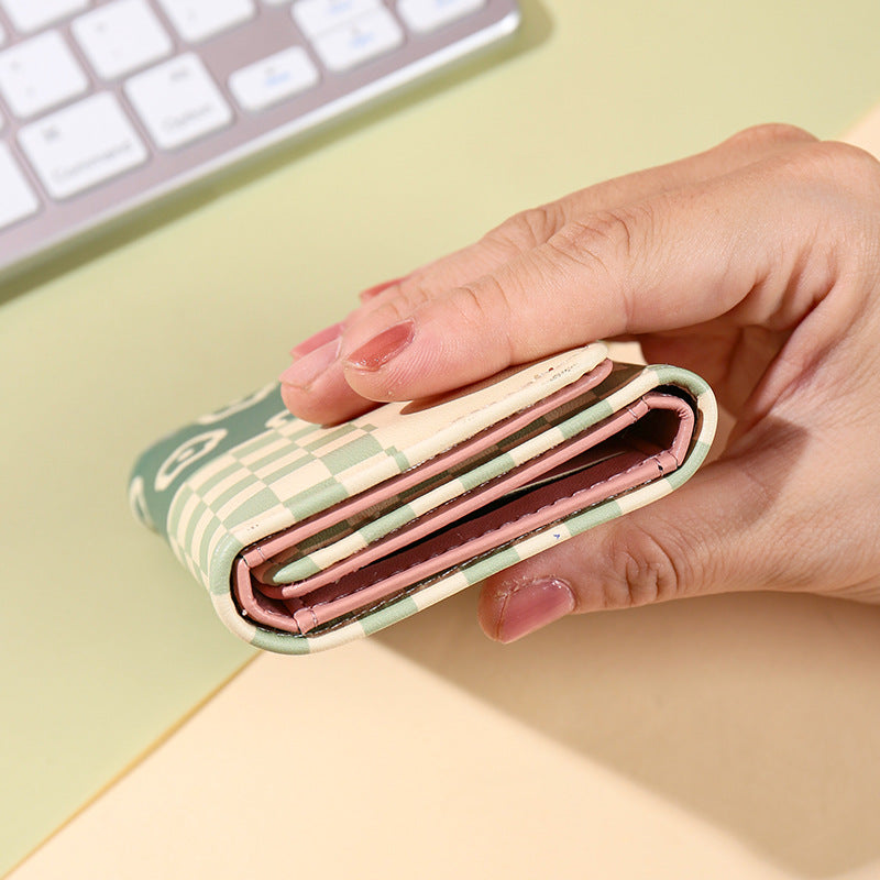 Small fresh three-fold wallet, short women's  explosion, portable driver's license card holder, three-fold storage change purse.