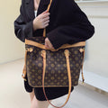 2025 new women's fashion large capacity commuter shoulder bag retro print tote bag trendy versatile shoulder bag