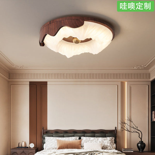 [Wow] Ceiling wabi sandy wind retro walnut pattern creative glacier master bedroom 2025 new medieval style lamps