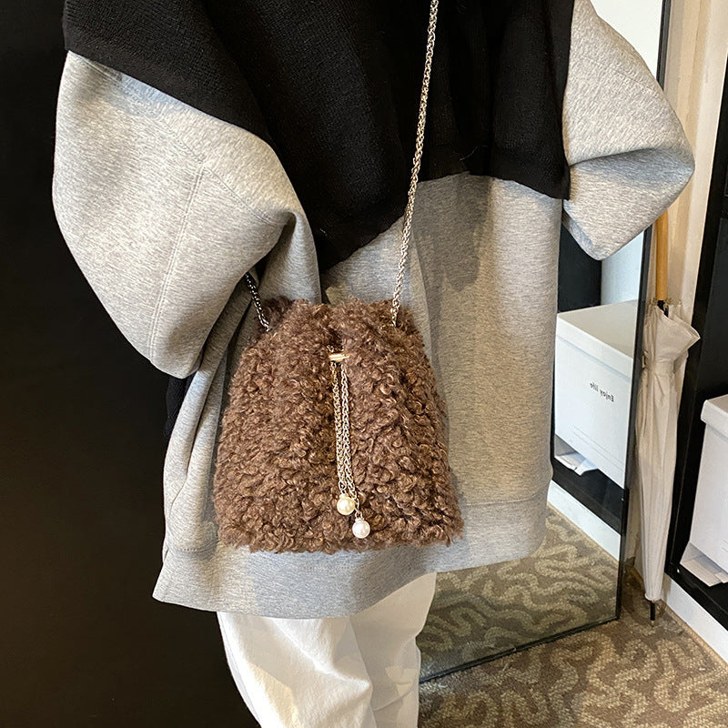 New Chinese style national style bag women's 2025 new niche design chain shoulder messenger bag portable bucket bag