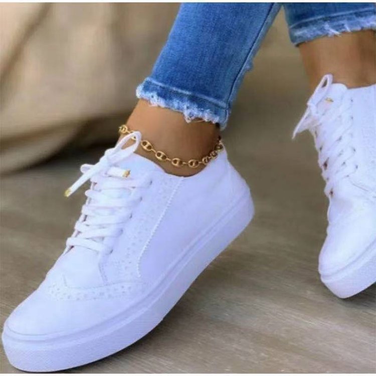 Independent station new casual shoes women's 2021  large size comfortable European and American flat bottom round head lace-up single shoes women's hair