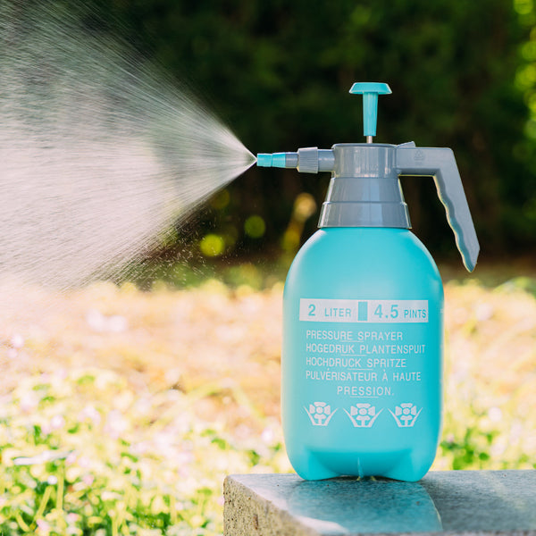 watering can Watering flowers Household gardening Air pressure type high pressure spray kettle Disinfection special long nozzle watering kettle