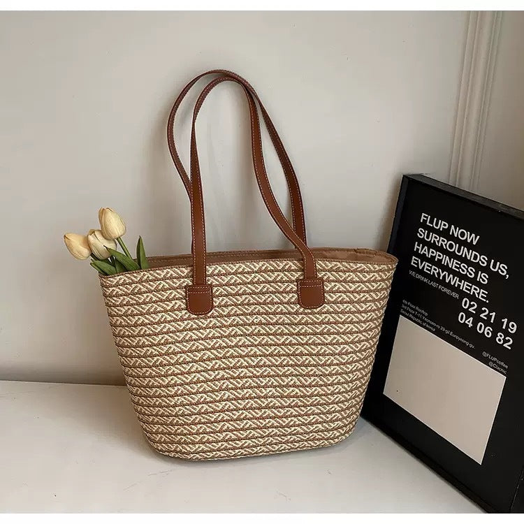 Casual French large-capacity woven Mori shoulder bag Summer beach straw bag Shoulder underarm double tote bag