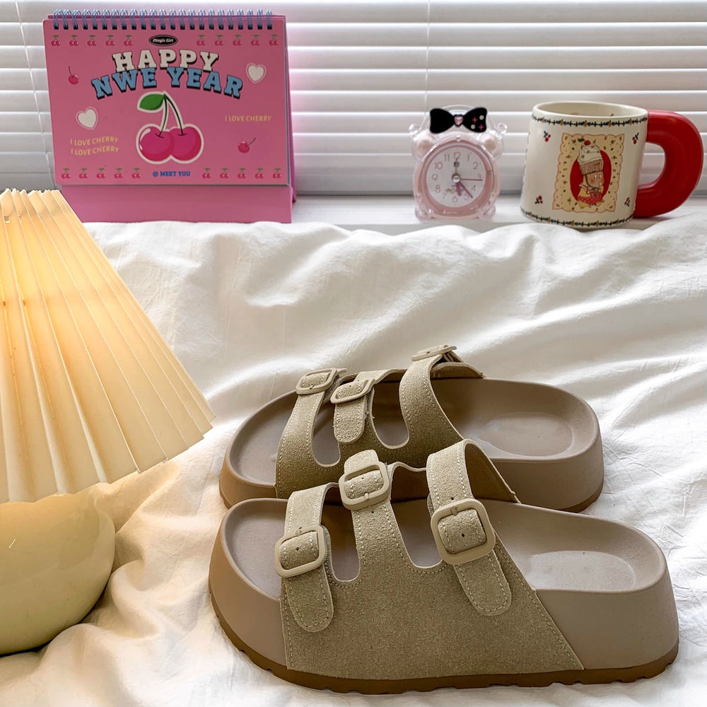 Versatile one-strap sandals: new boken-style outdoor wear, trendy retro chunky sole slippers, women's fashion sandals for summer 2026