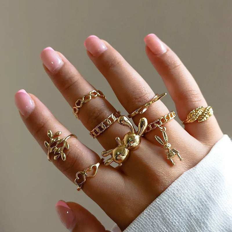 Korean ins ring wholesale cross-border geometric stacking jewelry cute niche high-end heart rabbit ring for women