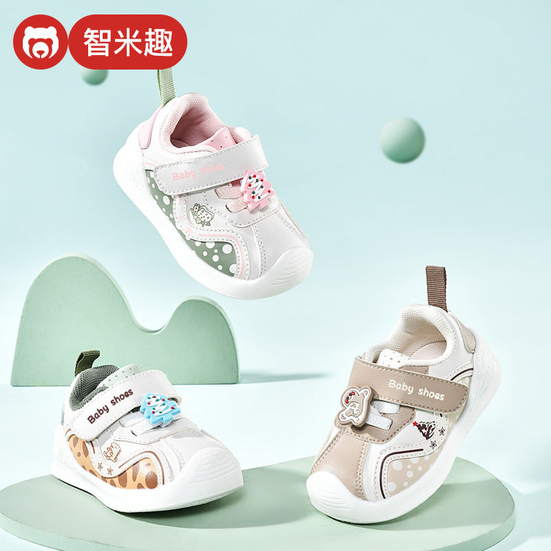 Kids' athletic shoes: new  styles for boys and girls - spring/autumn collection - functional shoes for toddlers and first walkers