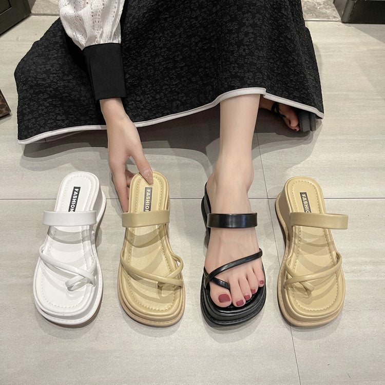 Set of toe cool slippers for women's summer outer wear 2022 new square head pinch foot slippers wedge heel platform sandals for women wholesale