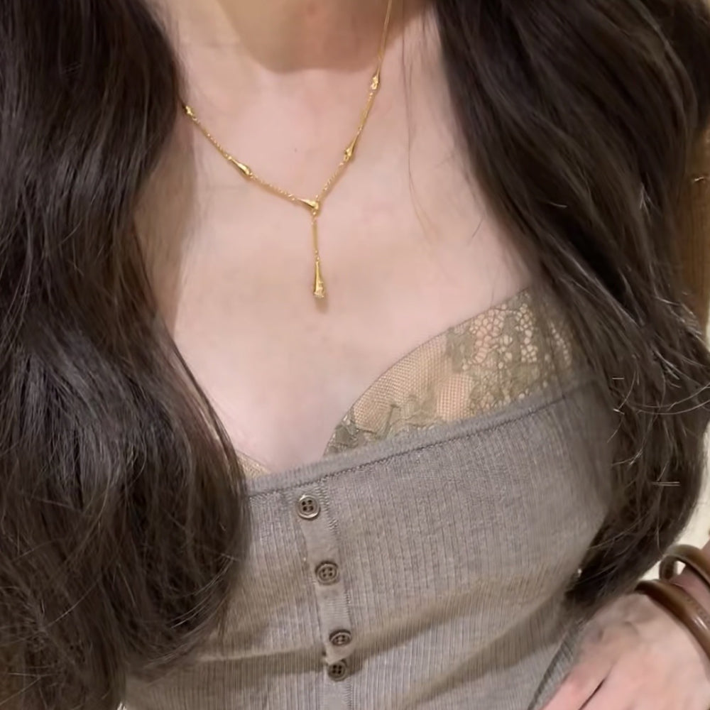Same style water drop small waist ice cream necklace for women, medieval accessible luxury qianjin classy clavicle chain fall and wintersweater chain