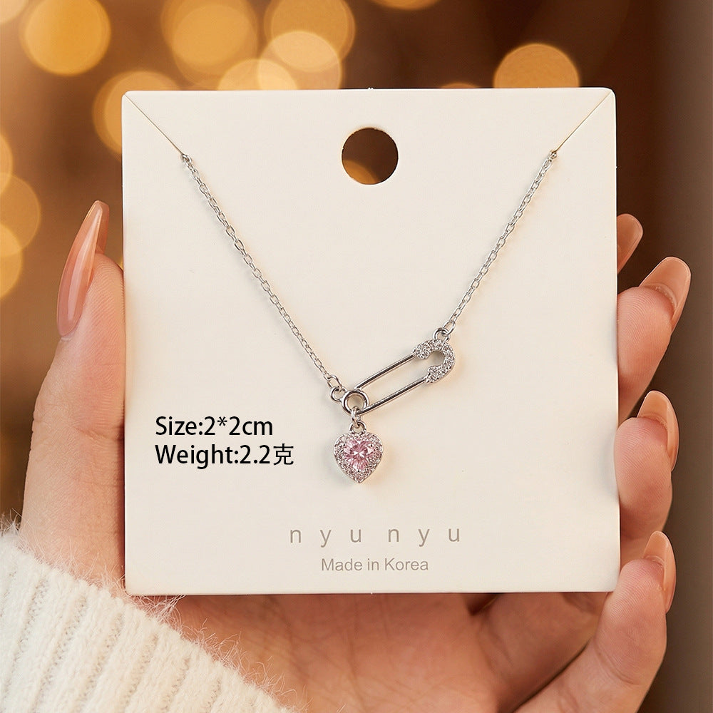 Copper inlaid zirconium four-leaf clover necklace for women, titanium steel real gold plating popularinsfashion flower exquisite sweater chain jewelry