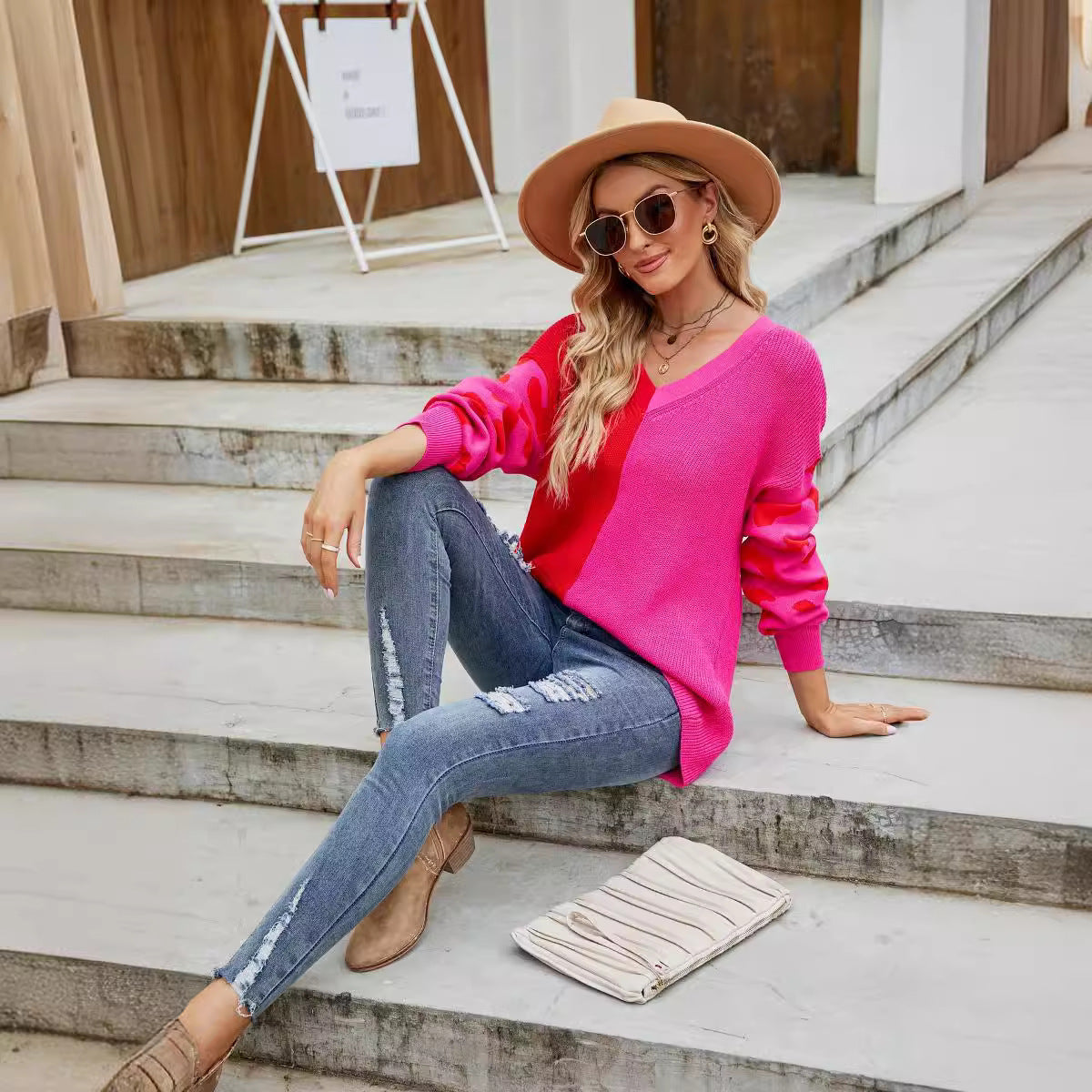 Cross-border European and American women's clothing 2025 autumn and winter new models,   contrasting color leopard print V-neck fashion pullover sweater