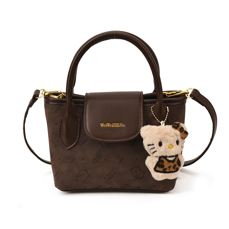 Simple and stylish crossbody bucket bag, 2025 autumn/winter vintage-inspired commuter casual bag, understated luxury niche handbag, shoulder bag