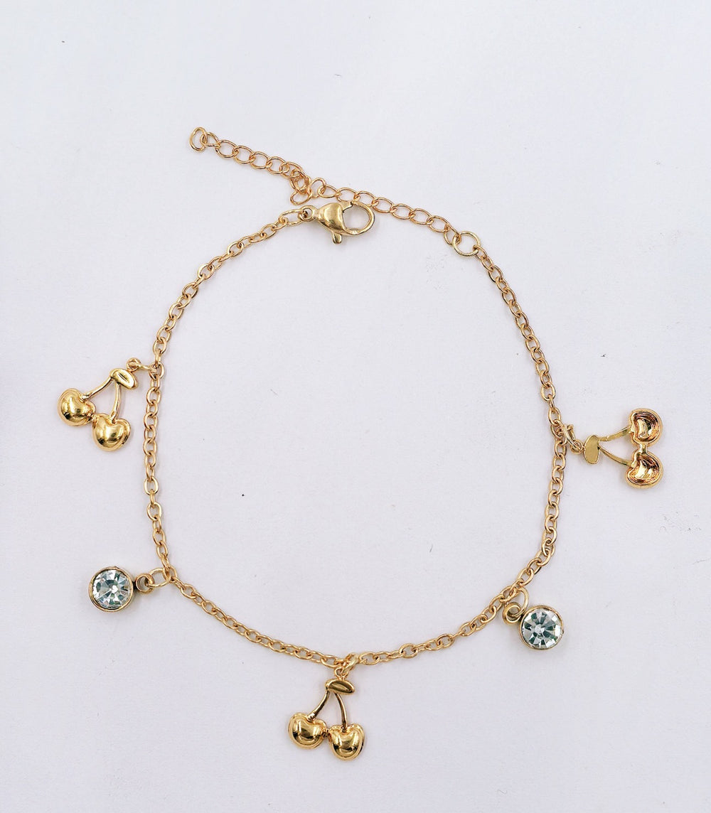 Luxury new arrival: butterfly pendant necklace - chic, unique, and trendy. exquisite titanium steel choker necklace for women