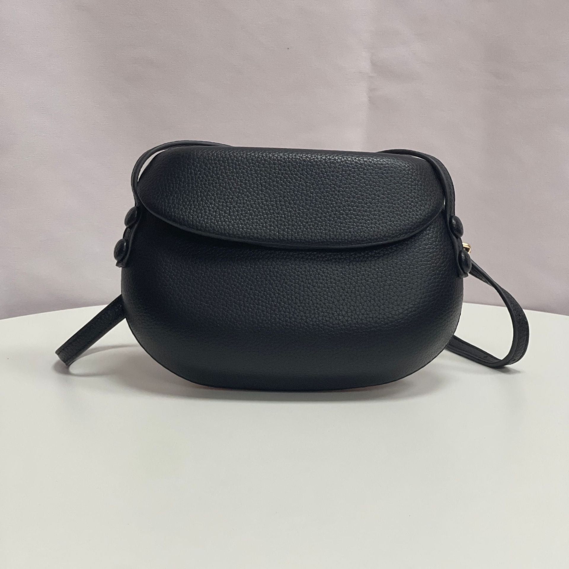 Spot lychee pattern retro saddle bag 2025 new pressure shell mini messenger bag simple versatile mobile phone shoulder bag