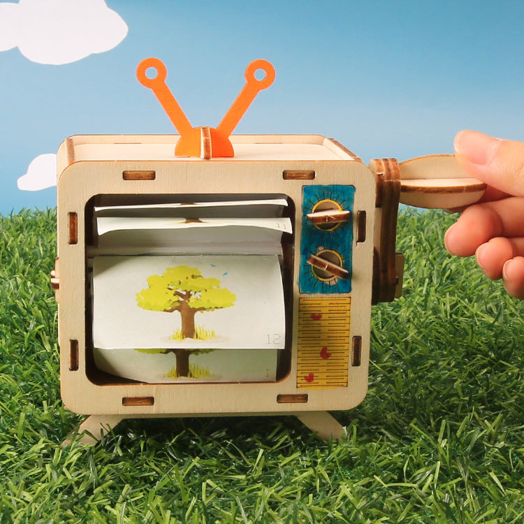 Steam hand animation machine TV creative DIY primary and secondary school students handmade materials technology small production