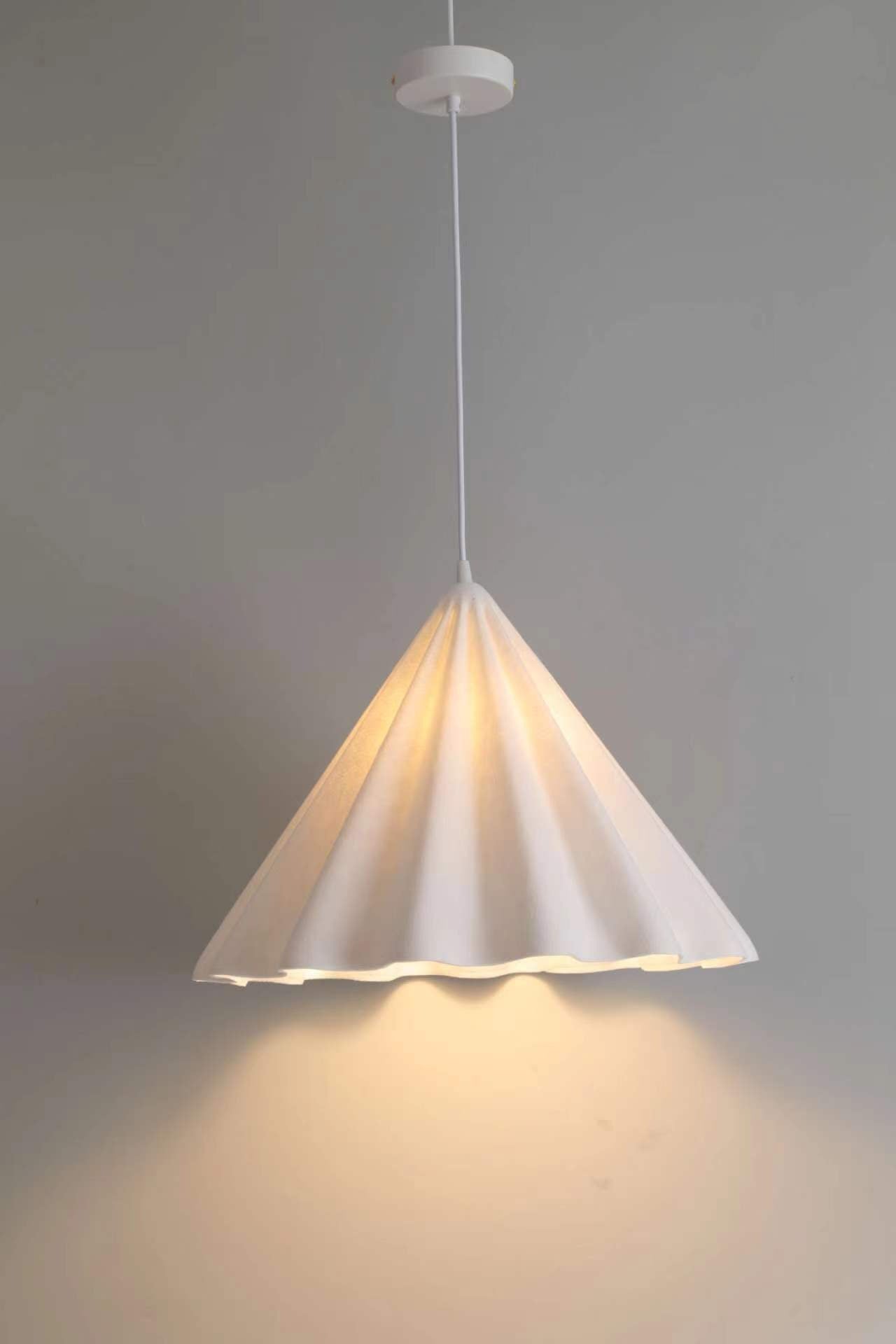 Felt chandelier, restaurant light, bar counter store, modern simple sound-absorbing cafe, home improvement lighting, Zhongshan ancient town lamps