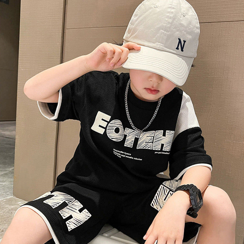 Boys' summer outfit set: new  styles for mid-to-large children - lightweight, trendy, short-sleeve activewear for boys