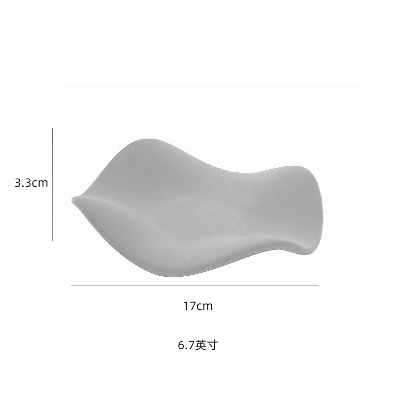 Personalized creative desktop storage ornaments ceramic asymmetrical plate high-looking entrance jewelry key storage display plate