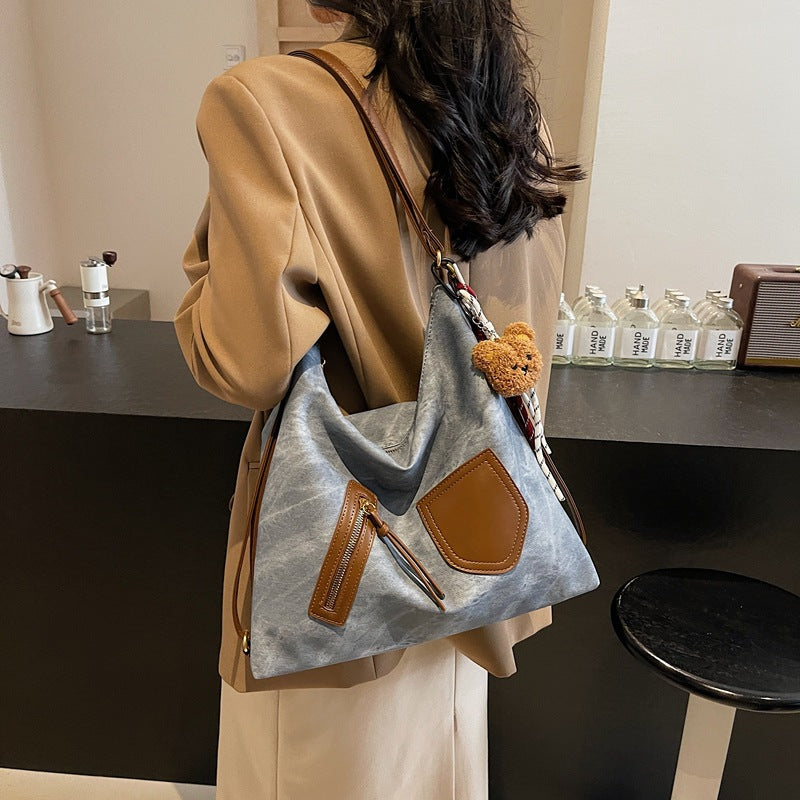 Cross-border high-end retro messenger bag women's 2025 autumn and winter casual versatile single shoulder large-capacity commuter tote bag