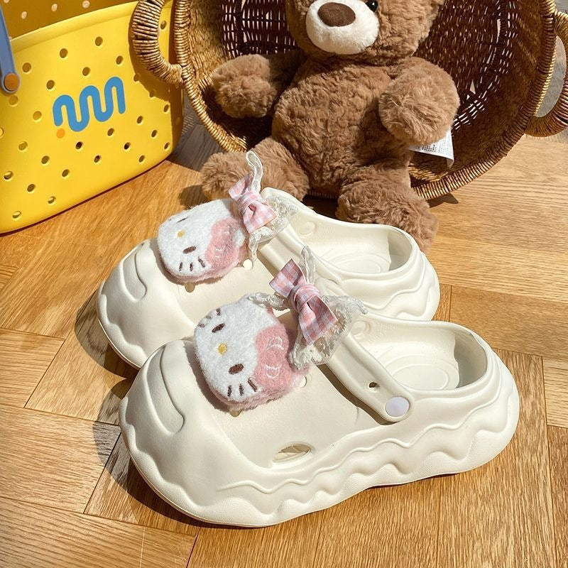 Cute cartoon hello kitty clogs - fairy style outdoor summer thick sole height increasing non-slip "stomping on clouds" beach closed-toe slippers