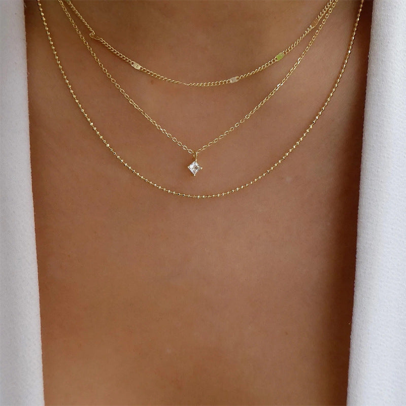 Wholesale alloy necklaces: hot-selling european and american cross-border fashion jewelry - trendy multi-layer heart & teardrop pendants, vintage women's choker necklaces