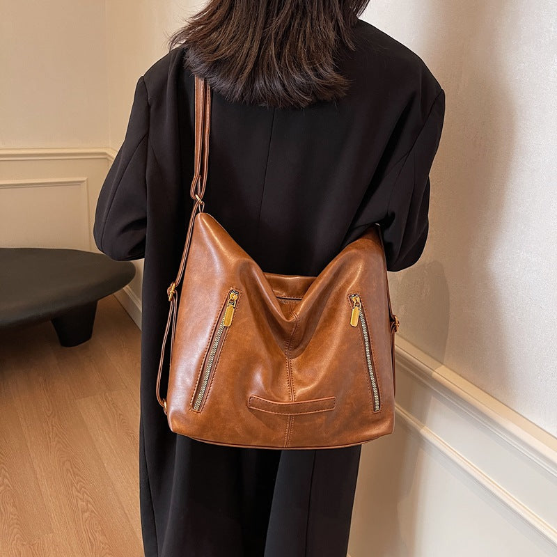New Pillow Women's Bag Large Capacity Women's Handheld Shoulder Bag Fashion Trend Tote Bag Soft Leather