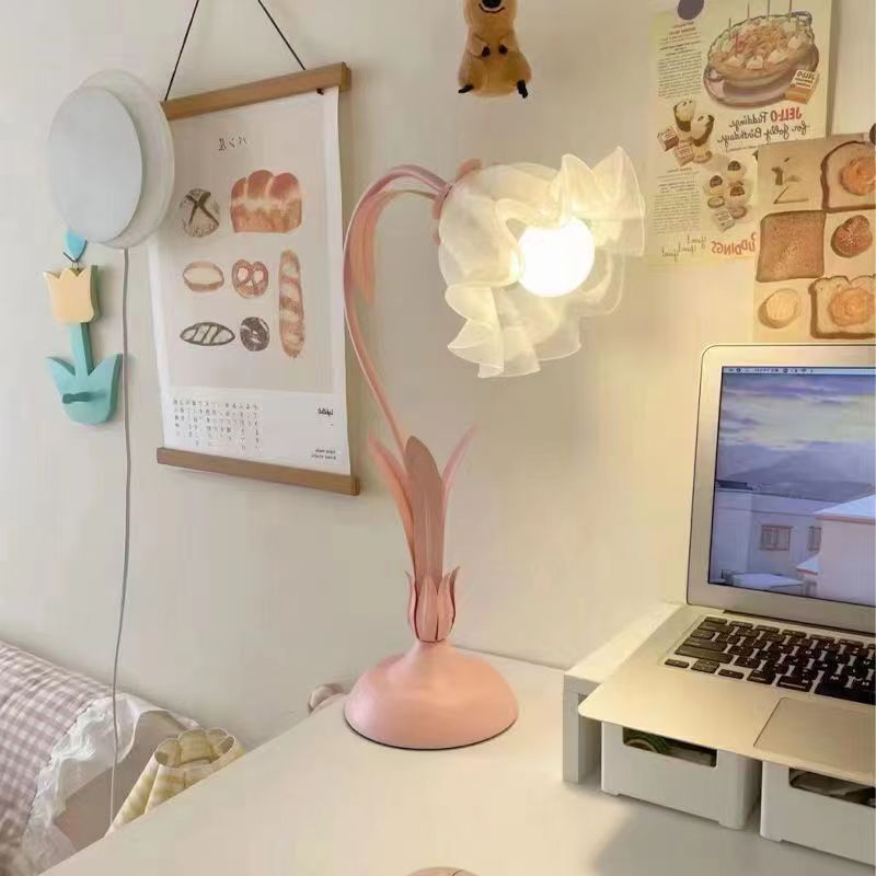 Cream romantic table lamp - bedroom bedside lamp - trendy girl birthday gift - popular european style floral ambient light
