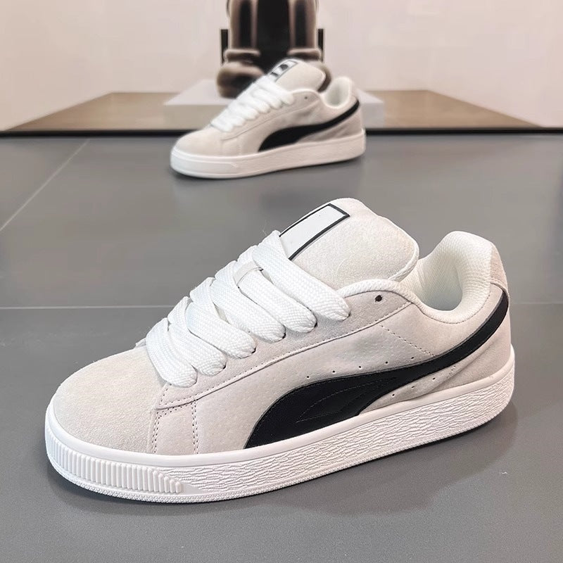 2026 autumn new men's flat casual sneakers, korean style fashionable couple's student sports shoes, trendy brand bread shoes