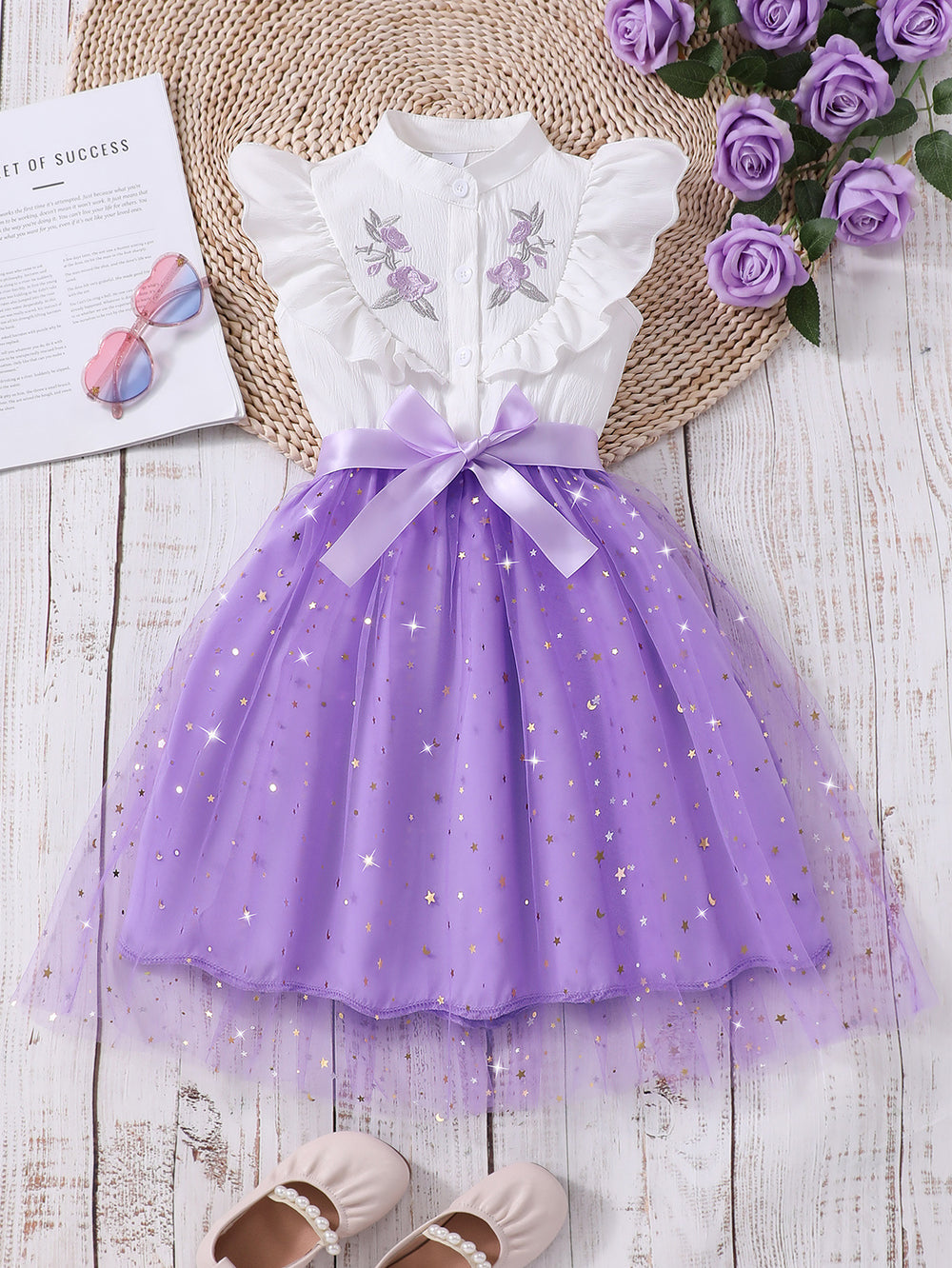 Girls' sleeveless embroidered mesh dress with turn-down collar and woven belt