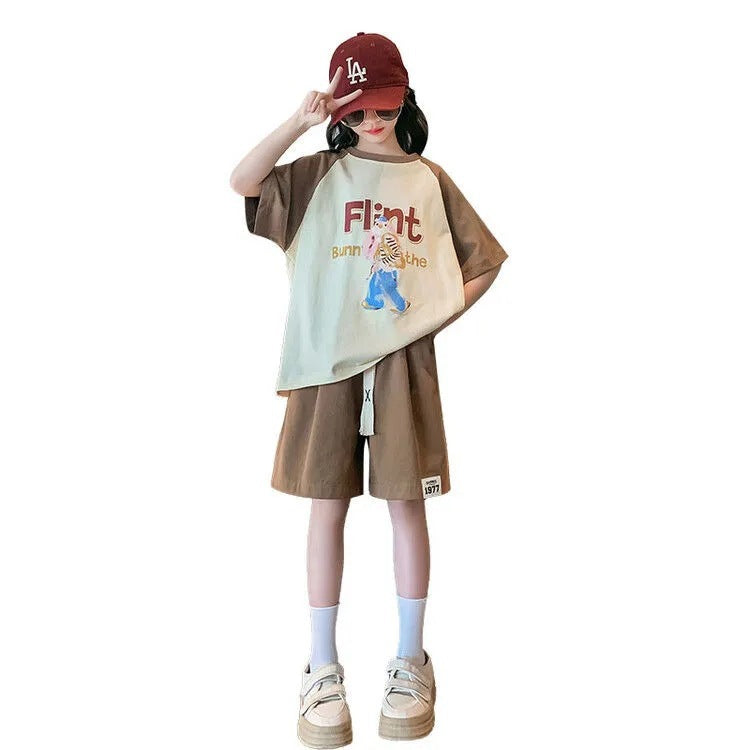 Girls' summer outfit set:  new trendy & stylish short-sleeve summer clothes for girls, popular two-piece activewear set