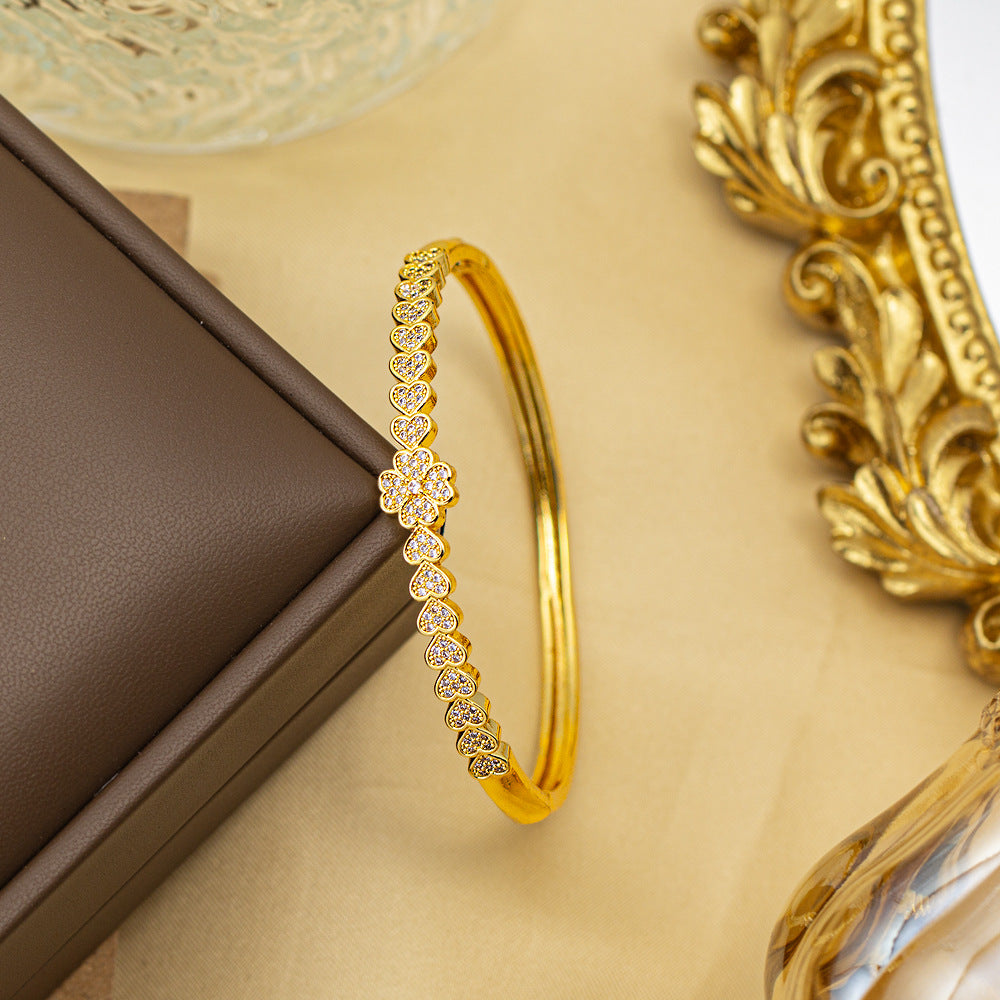 Bracelet female titanium steel fashion non-fading copper inlaid zirconium bracelet niche high-end fashion elegant jewelry wholesale hand jewelry