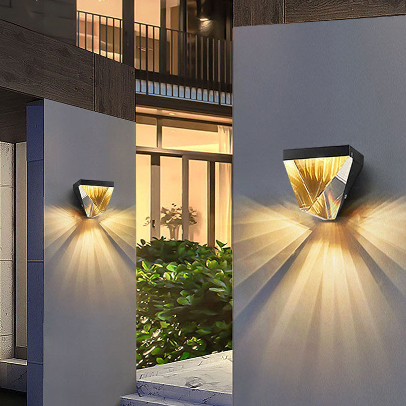 Outdoor waterproof courtyard wall lamp aisle balcony light villa exterior wall decorative light minimalist modern outdoor garden wall sconce