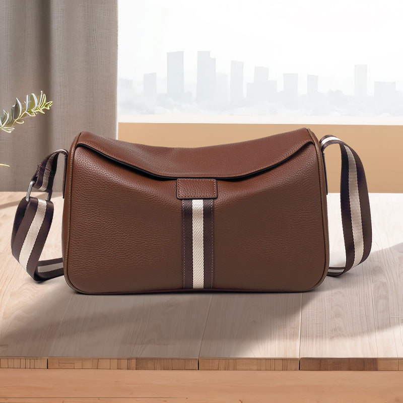 New leather men's bag first layer cowhide messenger bag casual men's shoulder bag trendy sports backpack one piece hair