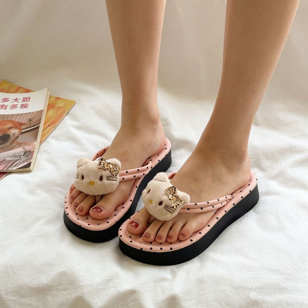 2026 summer new polka dot platform flip-flops - women's trendy, outdoor, non-slip, sweat-proof beach vacation sandals