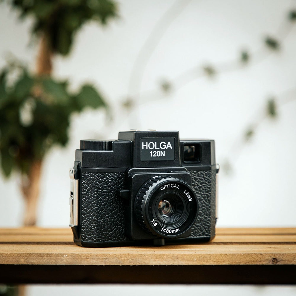Holga 120n color film camera - leaky master, black plastic resin slr, compatible with color flash