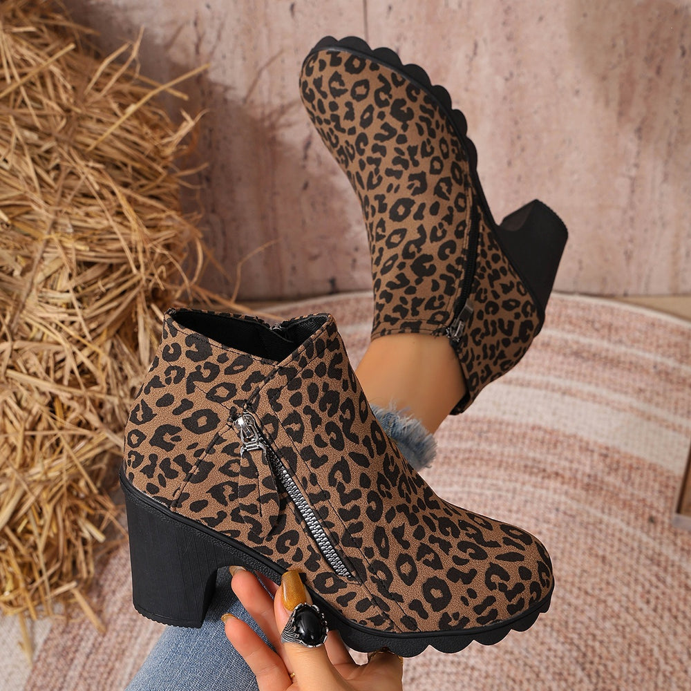 summer new arrival: plus size women's casual comfortable chic side-zip flats - wholesale