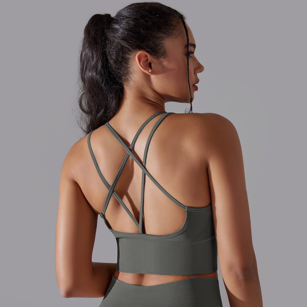 European and american new seamless yoga outfit sexy open-back workout set high-waisted butt-lifting leggings running fitness set