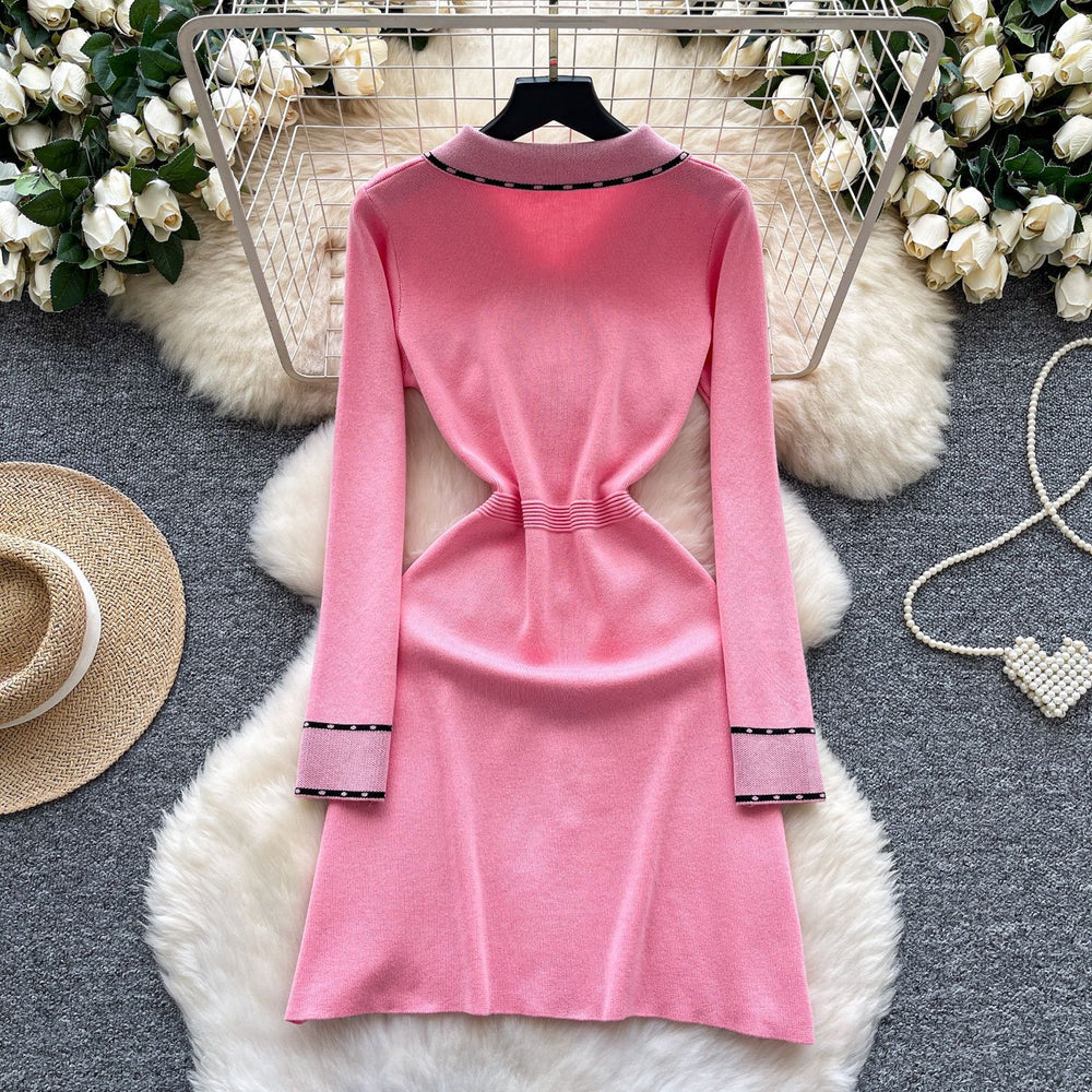 French retro chic color block polo collar long sleeve knit dress with metal buckle waist detail - slimming and elegant